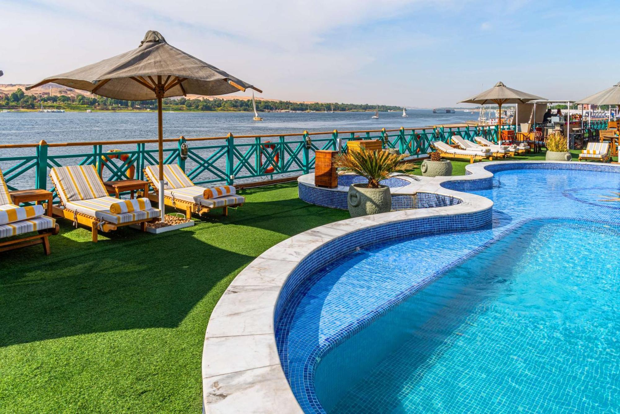 Hotel Sonesta Moon Goddess Cruise - From Aswan To Luxor - 03 & 07 Nights Every Friday Exterior foto