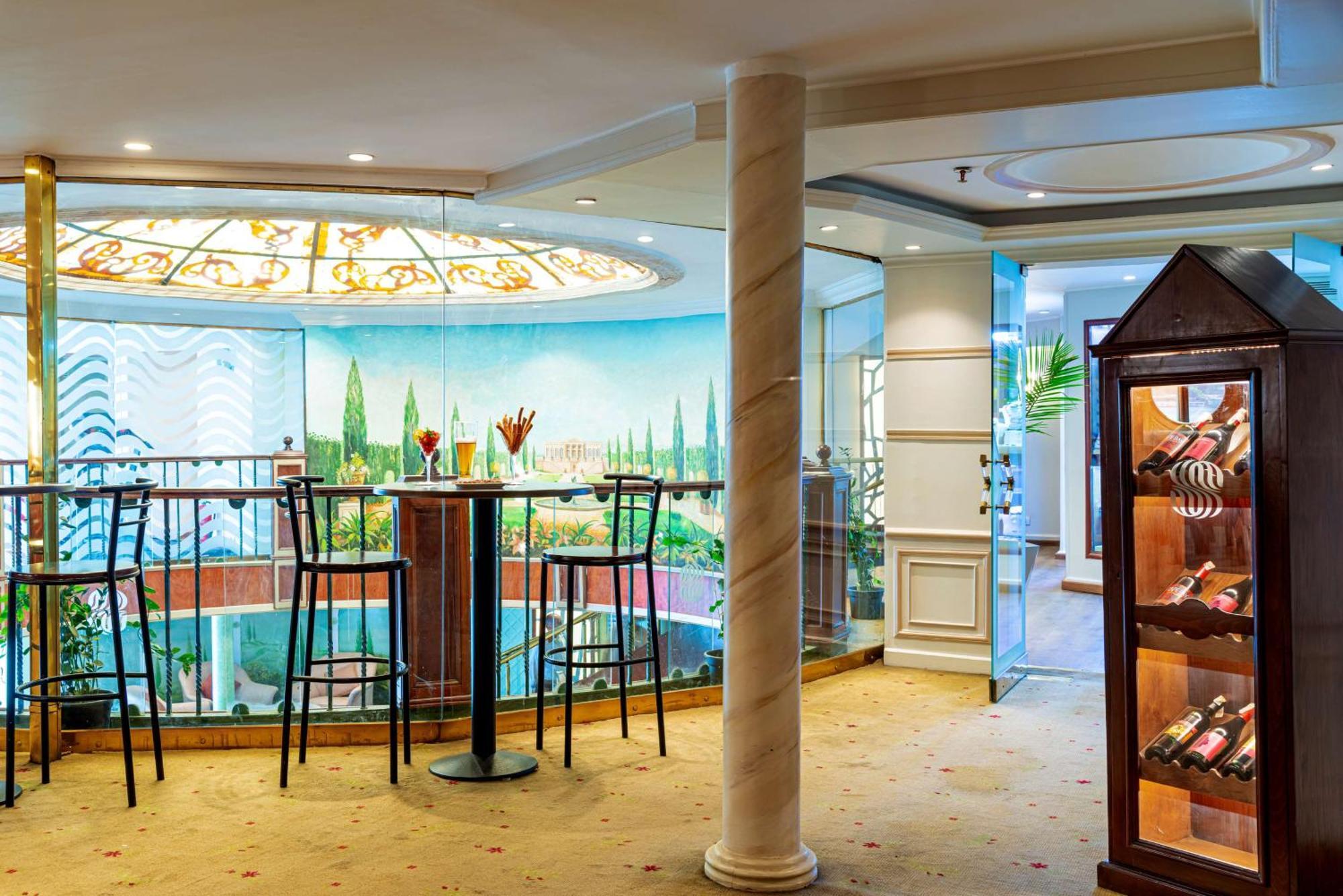Hotel Sonesta Moon Goddess Cruise - From Aswan To Luxor - 03 & 07 Nights Every Friday Exterior foto