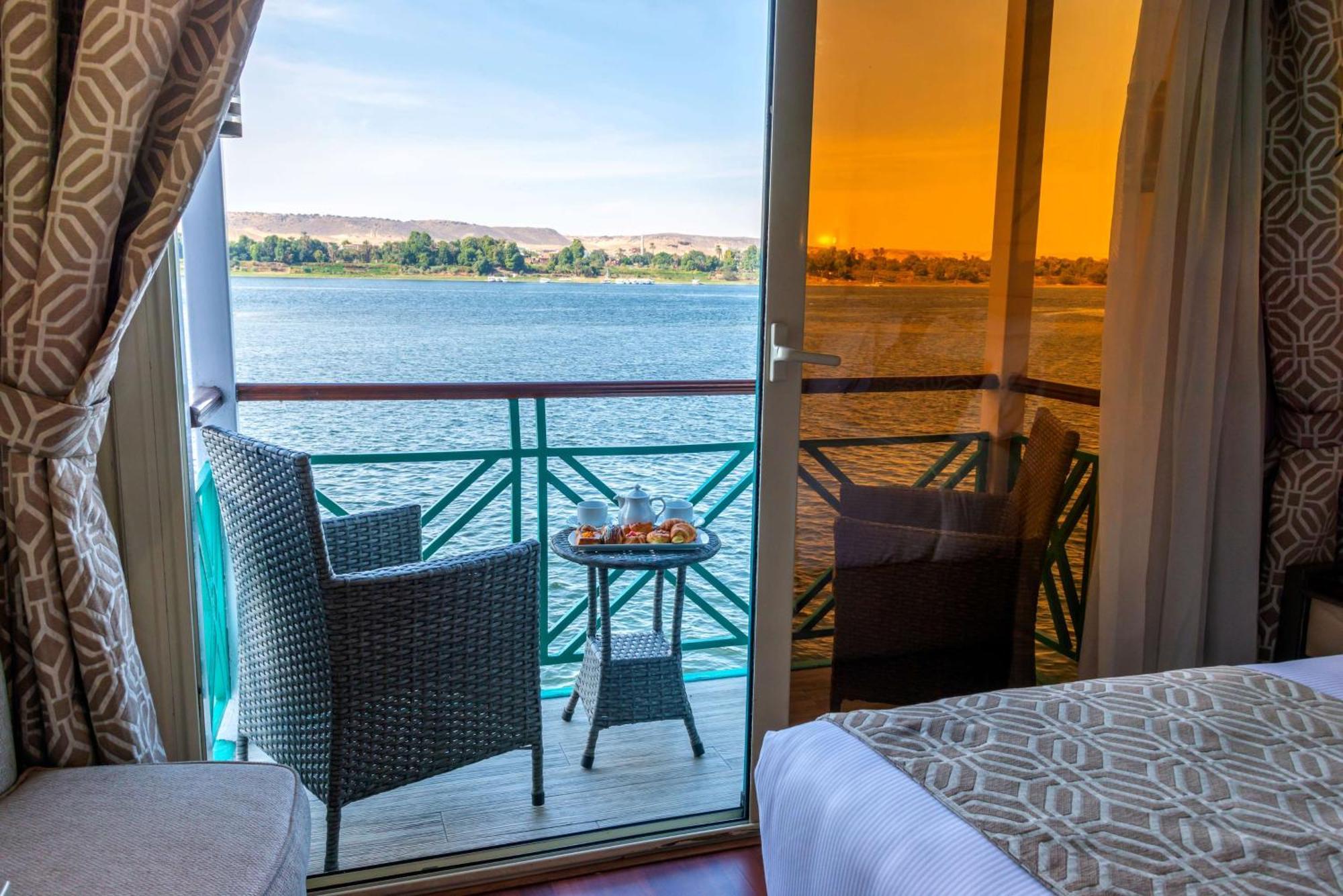 Hotel Sonesta Moon Goddess Cruise - From Aswan To Luxor - 03 & 07 Nights Every Friday Exterior foto